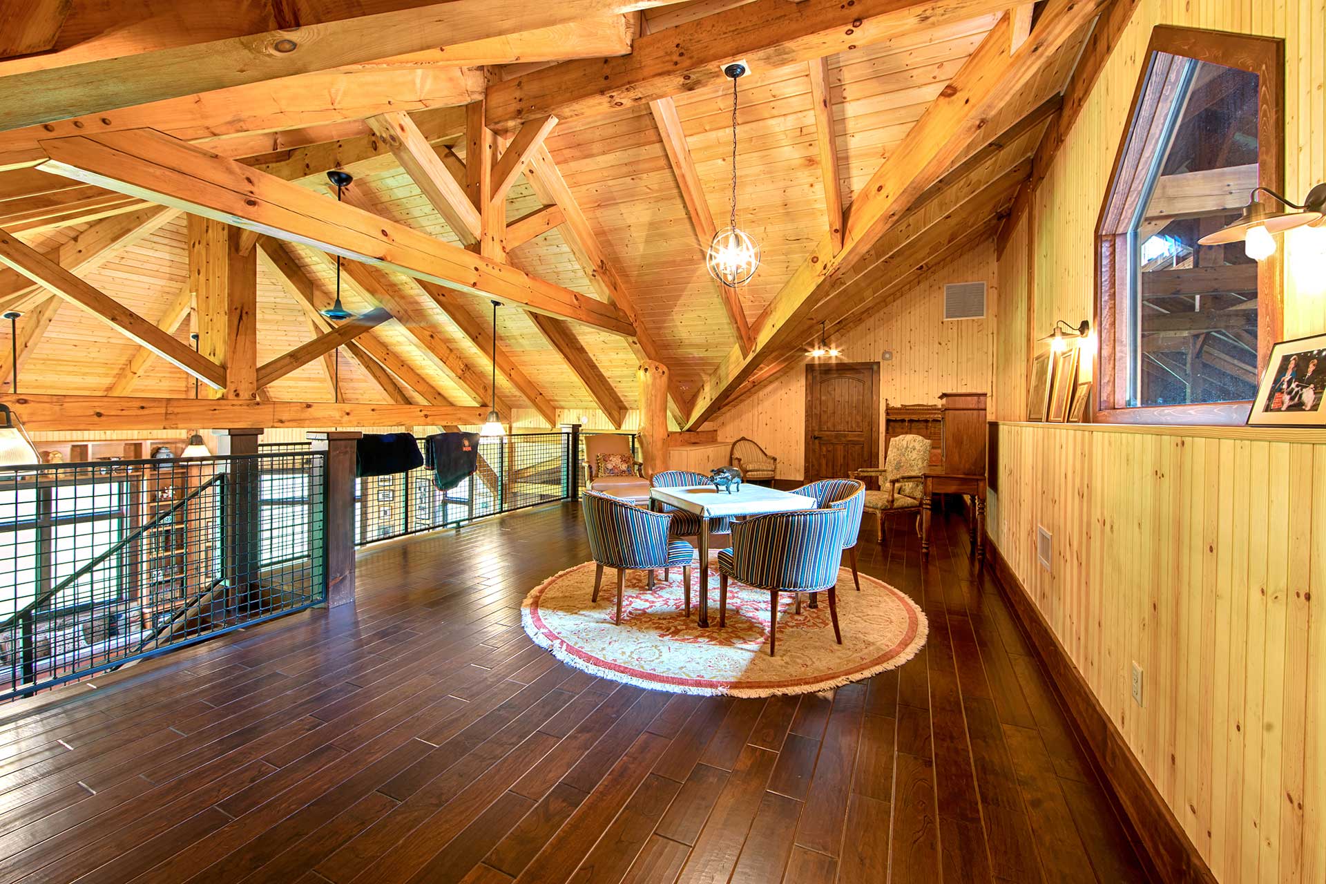 Ocala Thoroughbred Barn — heavy timber equestrian facility, Marion County, Florida