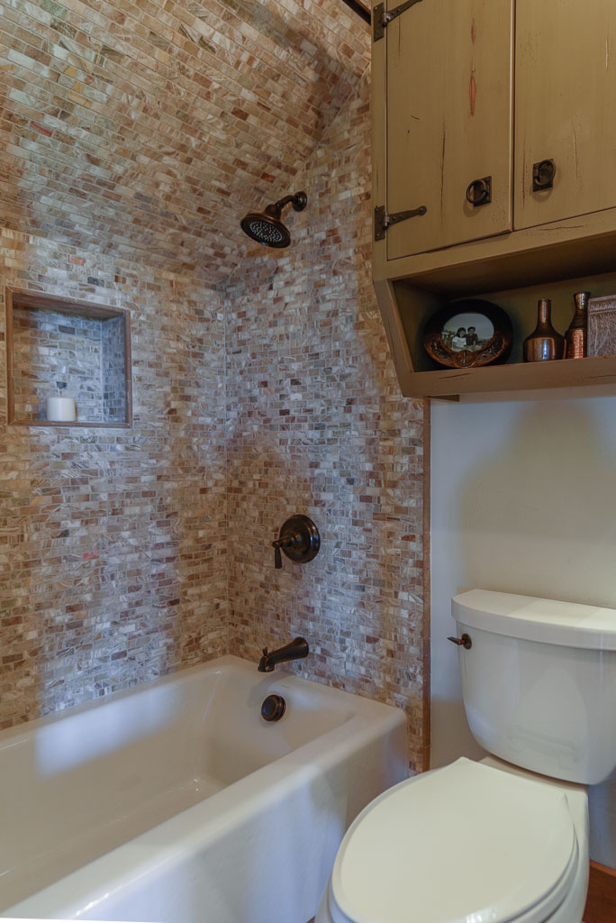 Boot Ranch Texas — log and heavy-timber home in the Hill Country, Fredericksburg, Texas