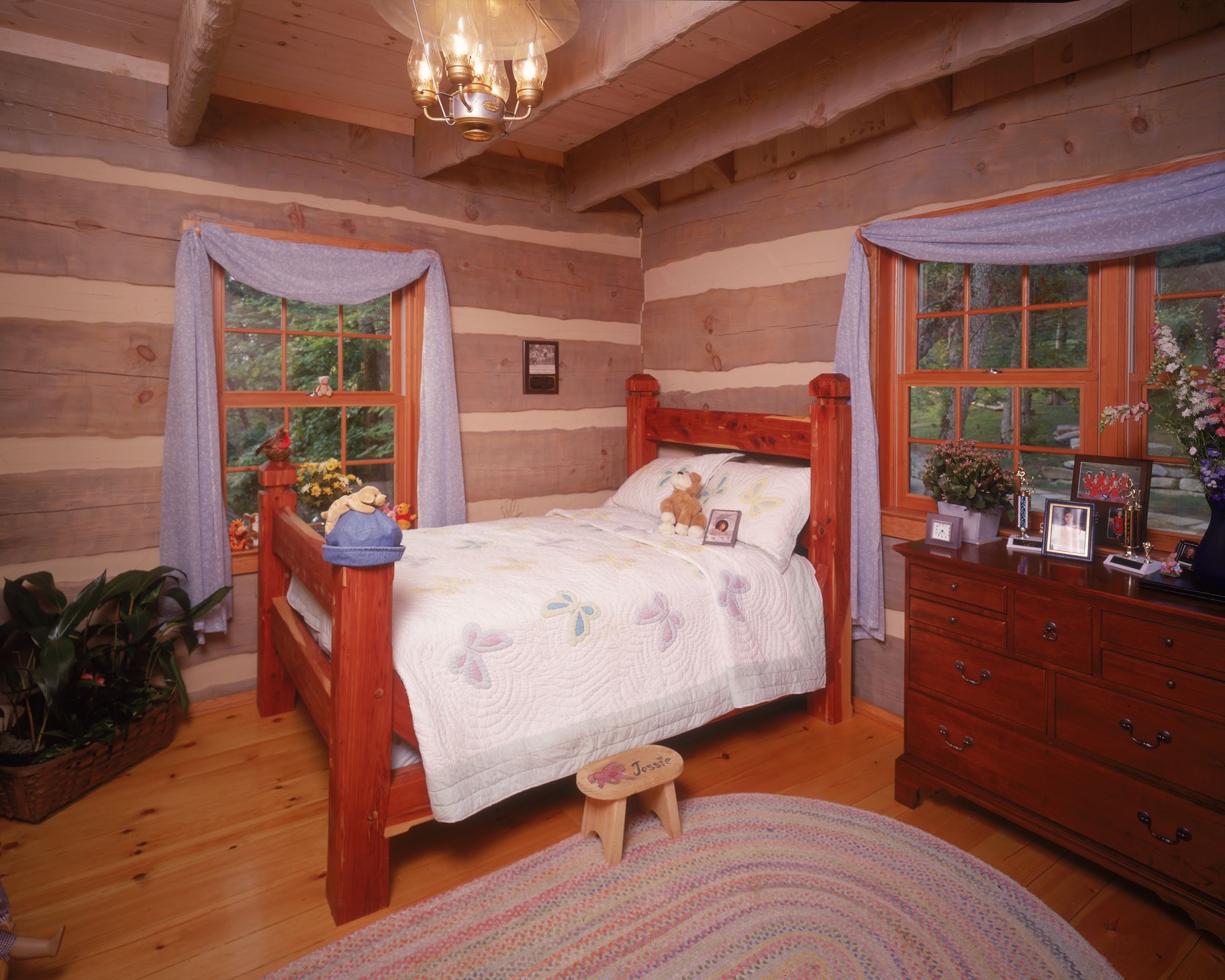 Hickory Ridge — Randy Giles's own Bob Timberlake log home in Dandridge, Tennessee