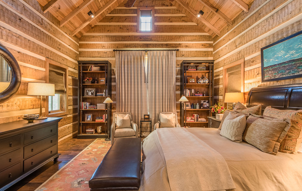Boot Ranch Texas — log and heavy-timber home in the Hill Country, Fredericksburg, Texas
