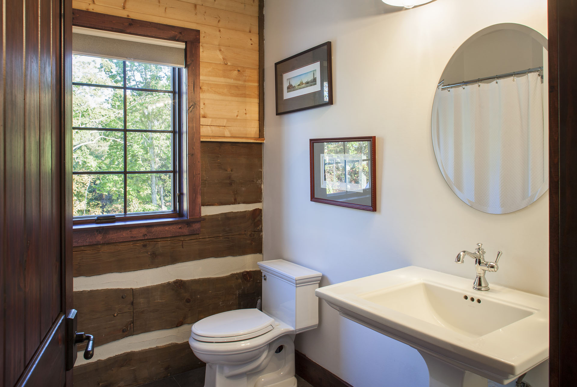 The Tom Thompson, MD Log Home — reclaimed hand-hewn logs, ridgetop pasture, Tennessee