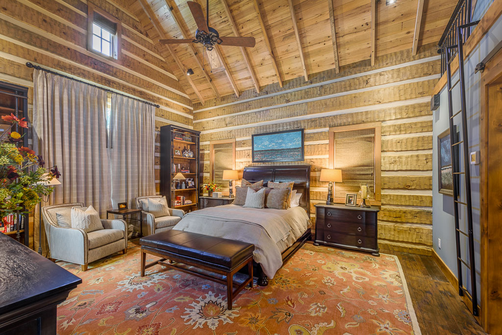 Boot Ranch Texas — log and heavy-timber home in the Hill Country, Fredericksburg, Texas