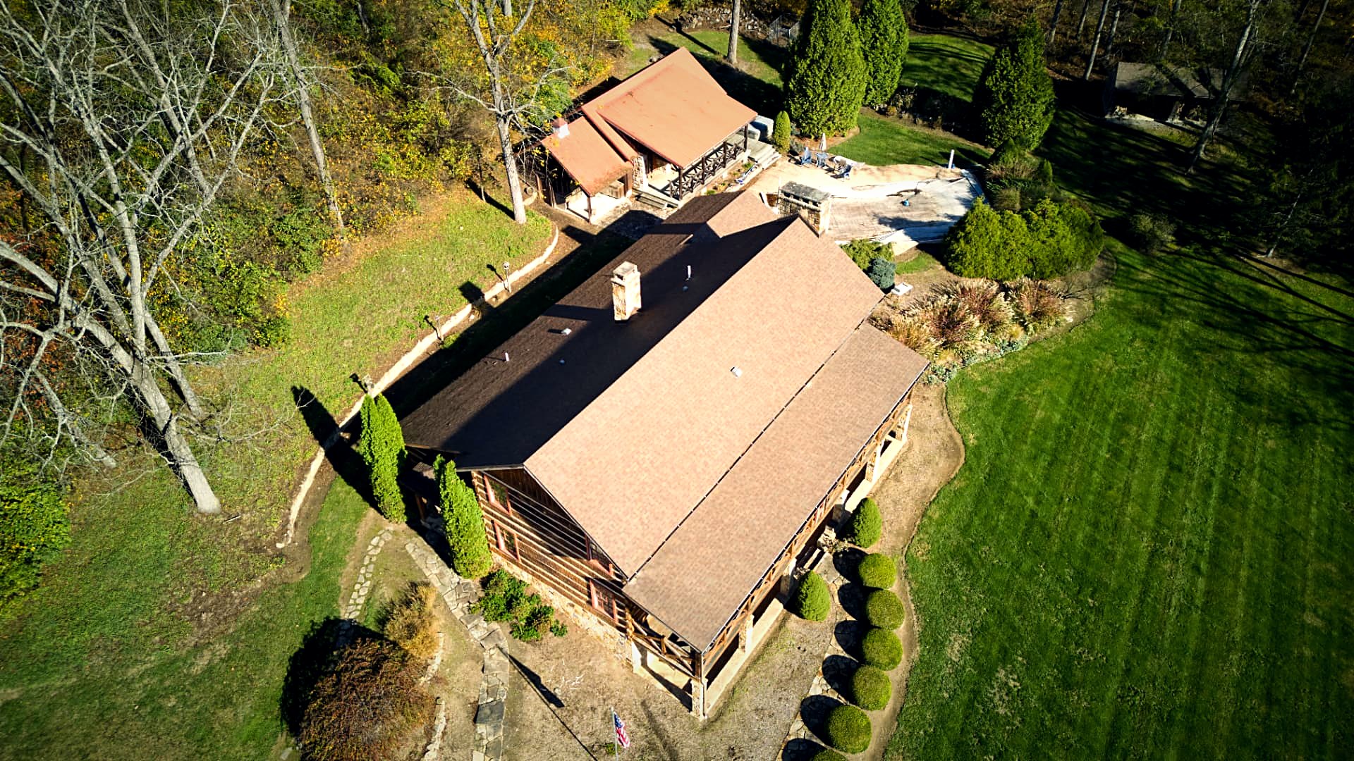 Pool terrace and the timber framing of the outdoor gathering space