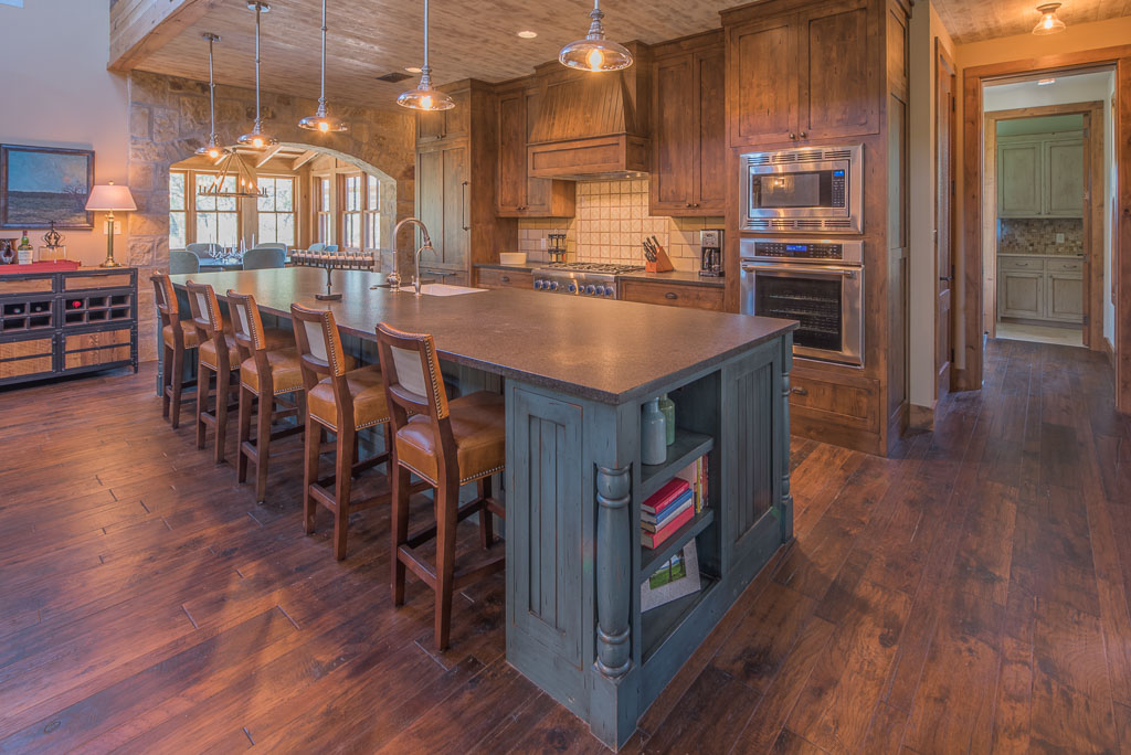 Boot Ranch Texas — log and heavy-timber home in the Hill Country, Fredericksburg, Texas