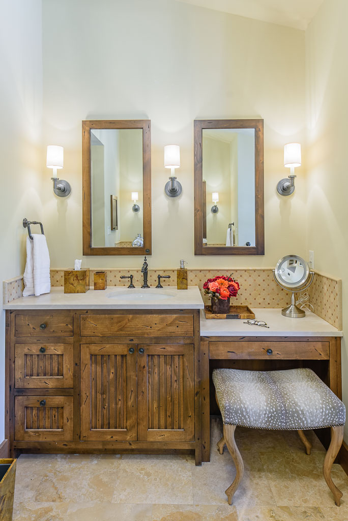 Boot Ranch Texas — log and heavy-timber home in the Hill Country, Fredericksburg, Texas