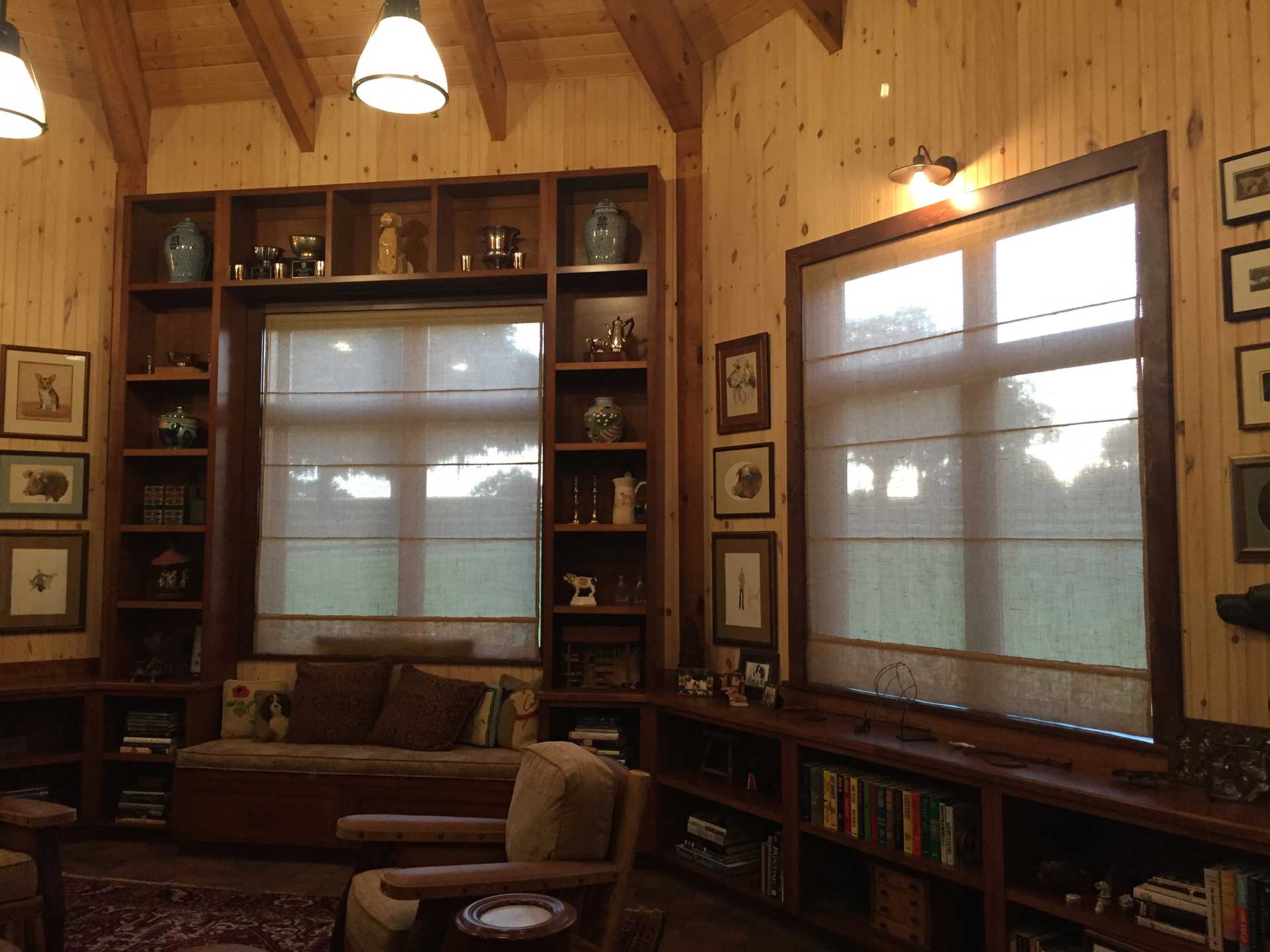 Ocala Thoroughbred Barn — heavy timber equestrian facility, Marion County, Florida