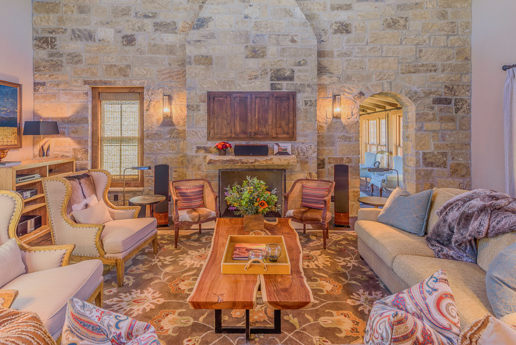 Boot Ranch Texas — log and heavy-timber home in the Hill Country, Fredericksburg, Texas