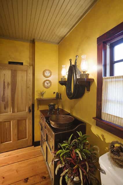 The Green Family Log Home — hand-hewn logs, aged interior finishes, Tennessee