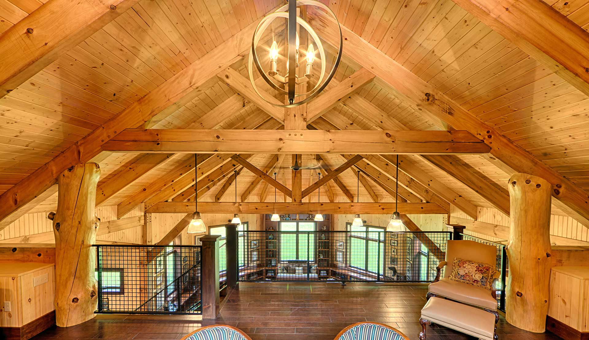 Ocala Thoroughbred Barn — heavy timber equestrian facility, Marion County, Florida